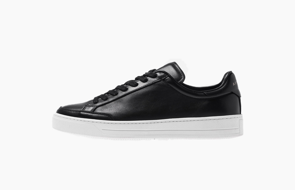 N°11 - BLACK